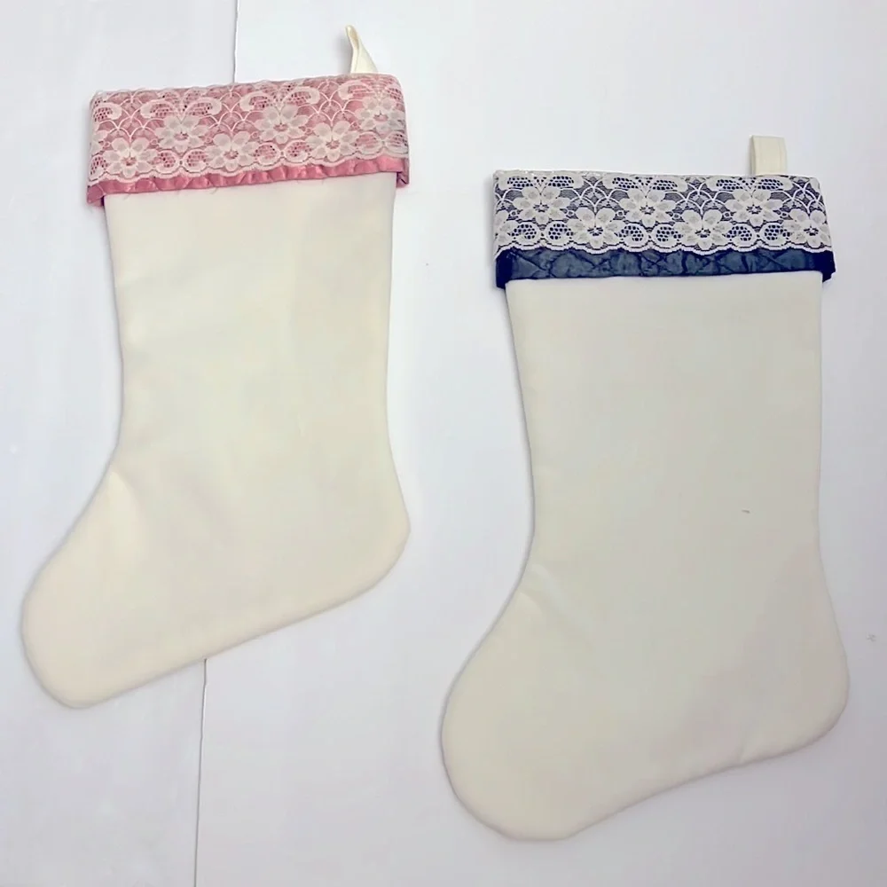 Vintage Cheryl Johnson Old World Santa Christmas Stockings 1986 Pair